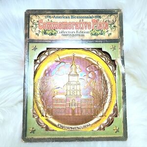 1976 American Bicentennial  Gold Carnival Glass Plate Indiana Glass